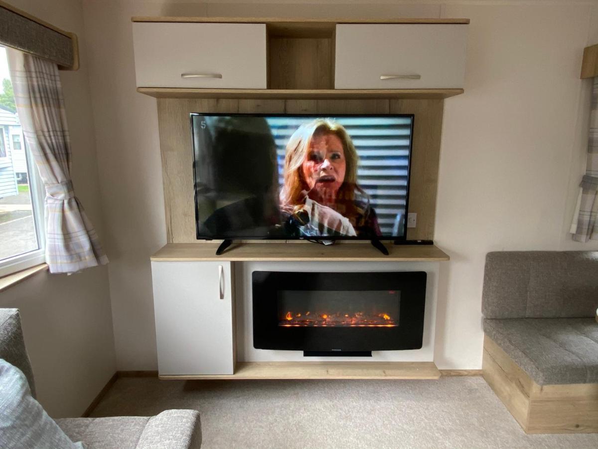 Haggerston Castle 6 Berth Caravan - Riverside 37 Cheswick  Exteriör bild